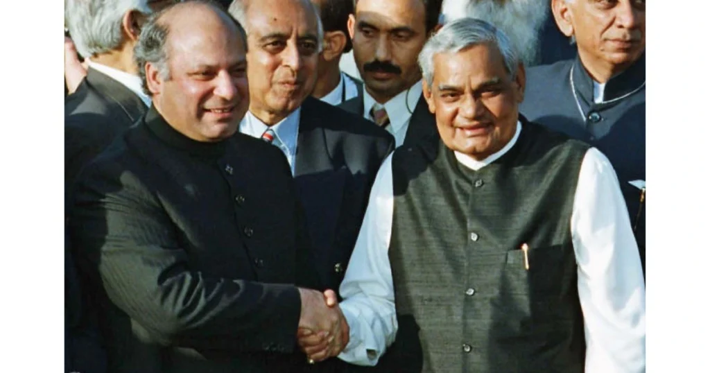 India's PM Atal Bihari Vajpayee Meets Pakistan's PM Nawaz Sharif